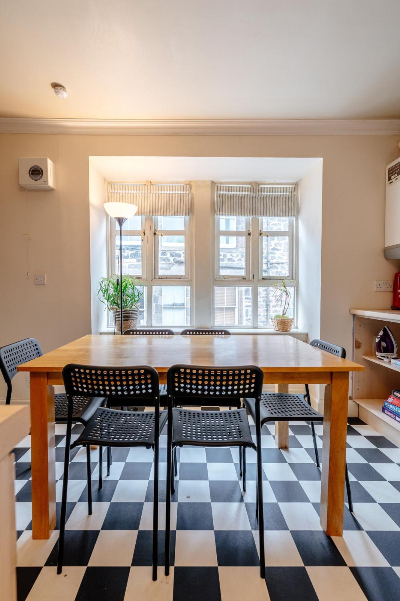 Comfortable Leith Free Parking Appartement Edinburgh